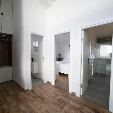 Kuca 59 Apartment